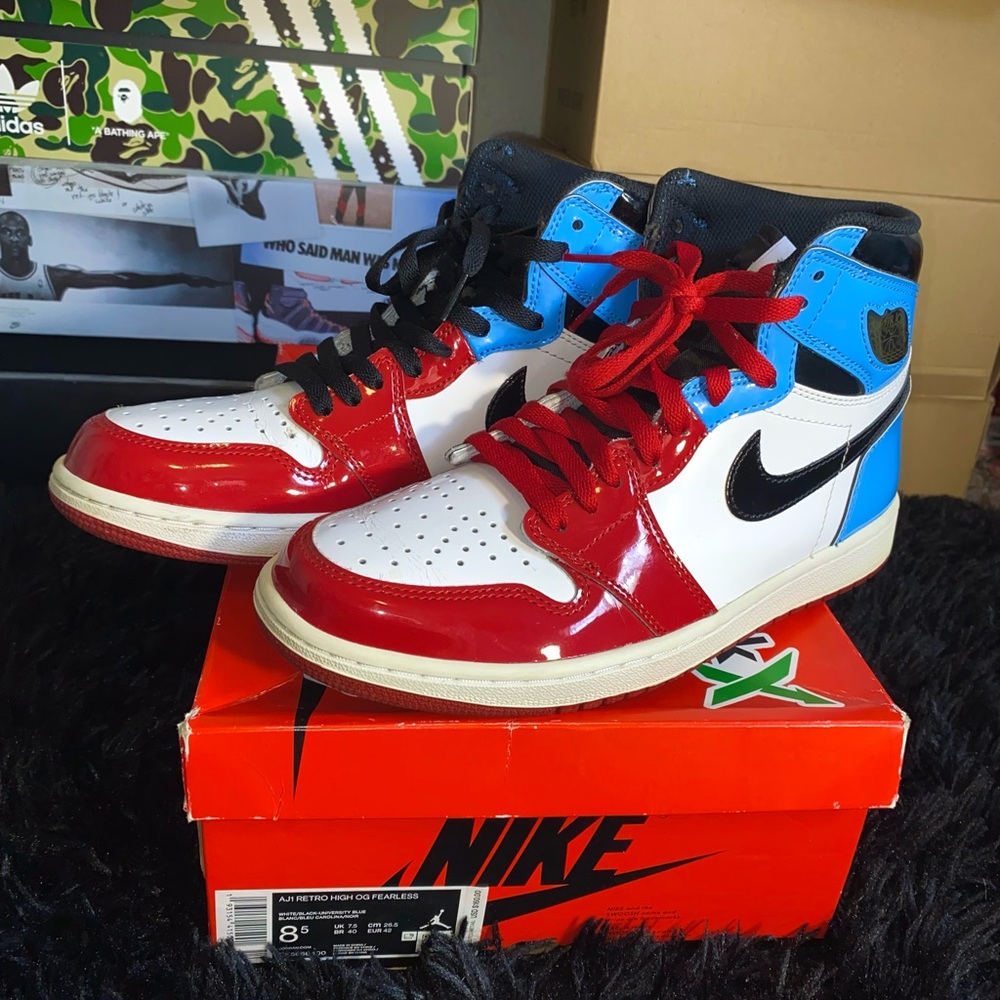 Nike Air Jordan 1 Retro High OG Fearless Sneakers UNC Chicago